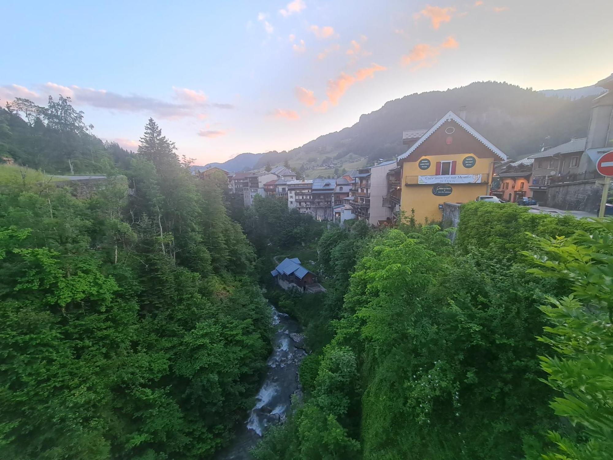 Hotel Le Montblanc Flumet Kültér fotó